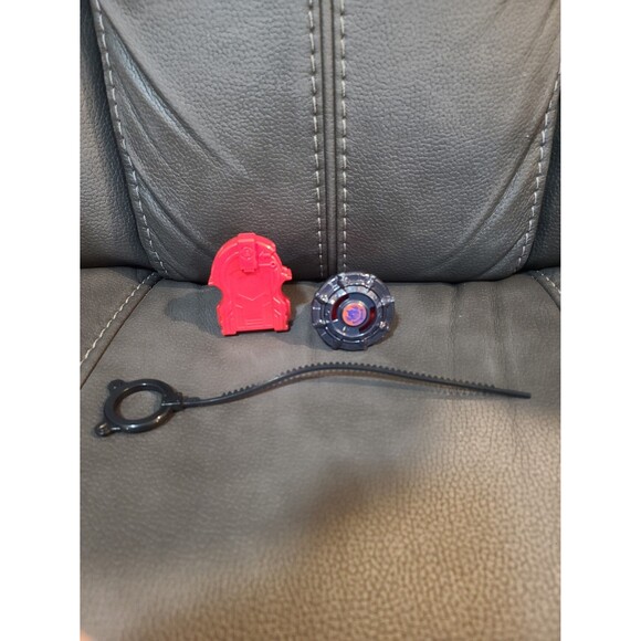 Beyblade XTS X-05 Tornado Destroyer Hasbro Tornado Battlers with Launcher - Picture 1 of 5